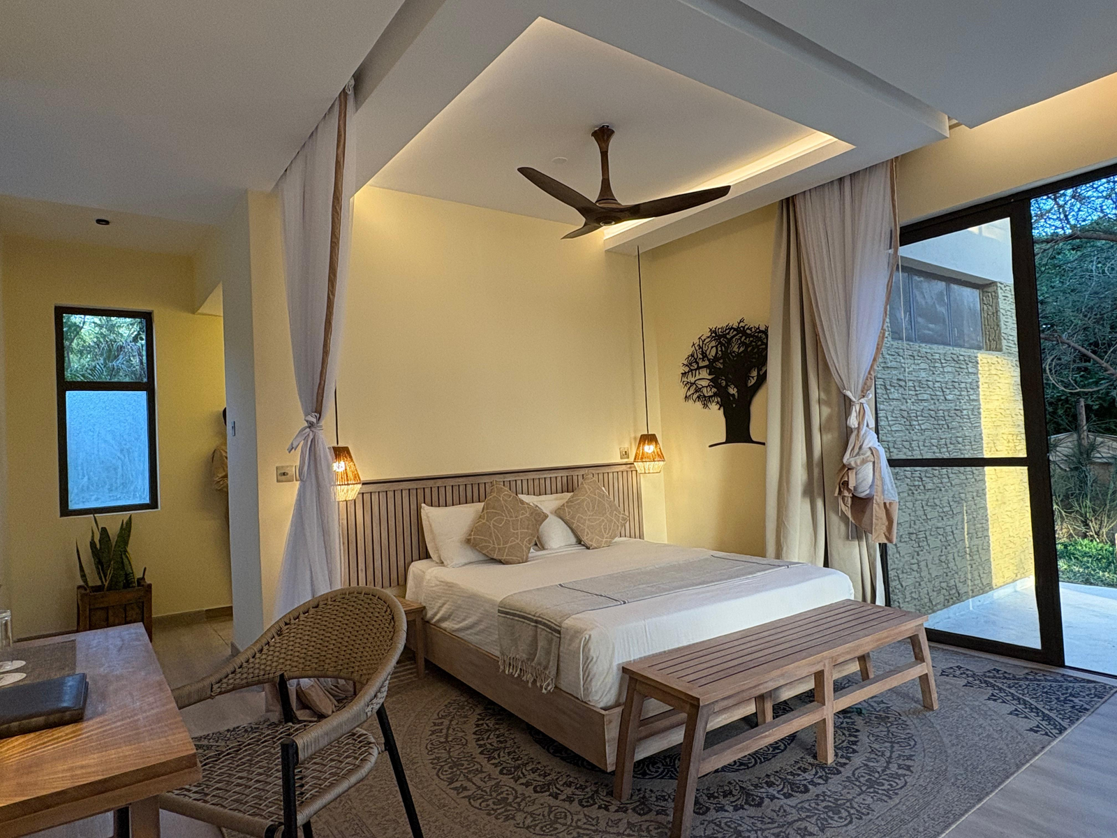 AAL Ashnil Aruba Lodge Club Wing Room 